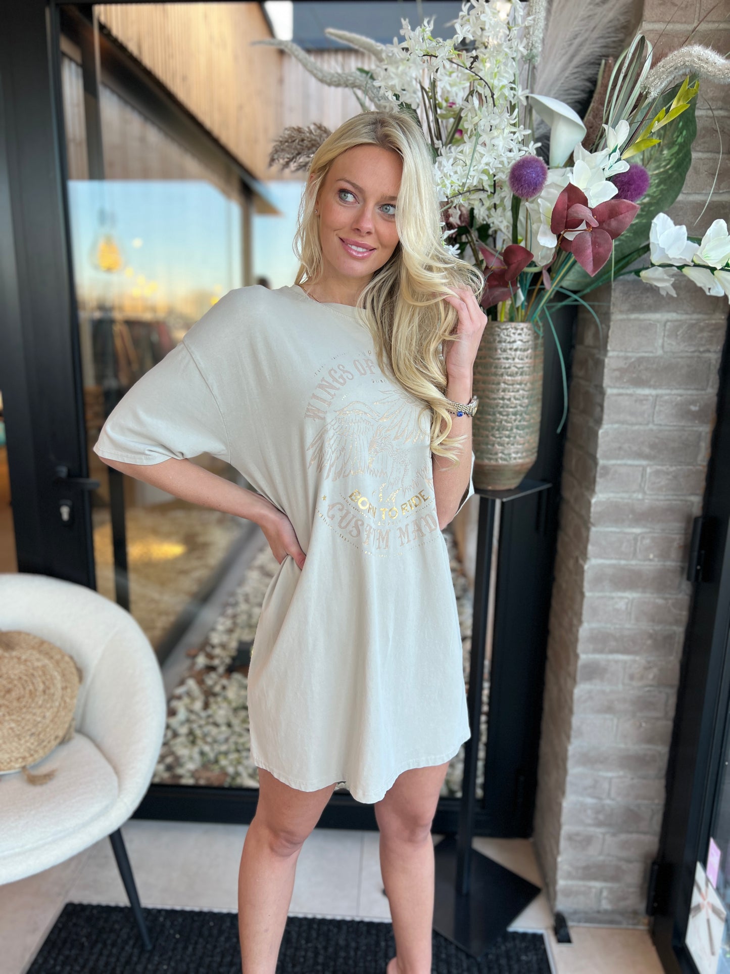 T-Shirtdress Demi short ecru Wings of the road