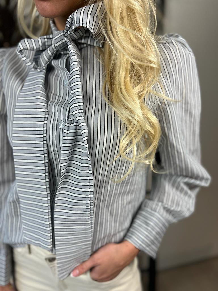 Blouse Ebba stripe grey