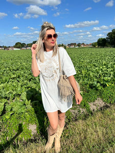 T-shirtdress Demi short white Wings of the road